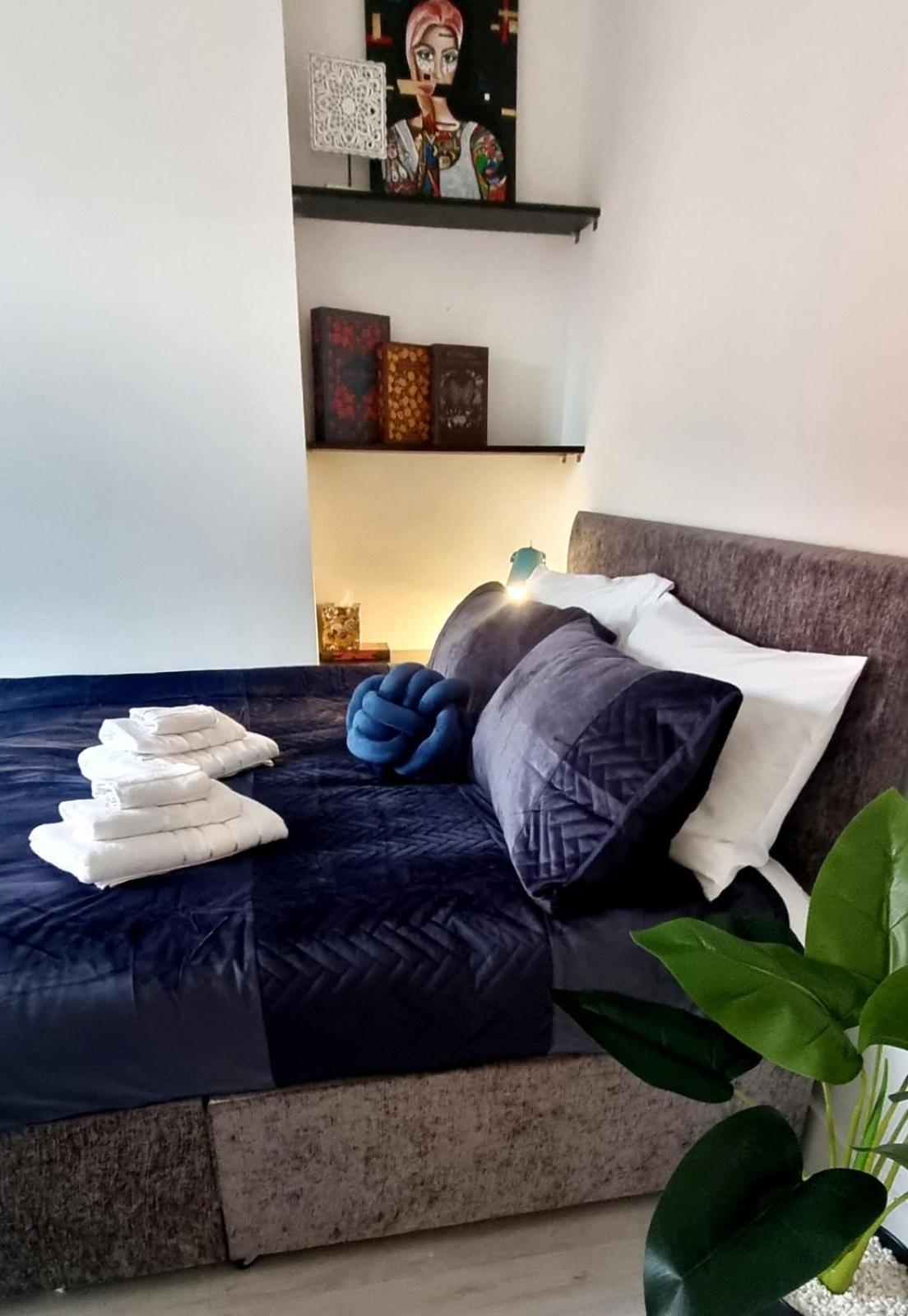 Central Winchester Serviced Apartments 外观 照片