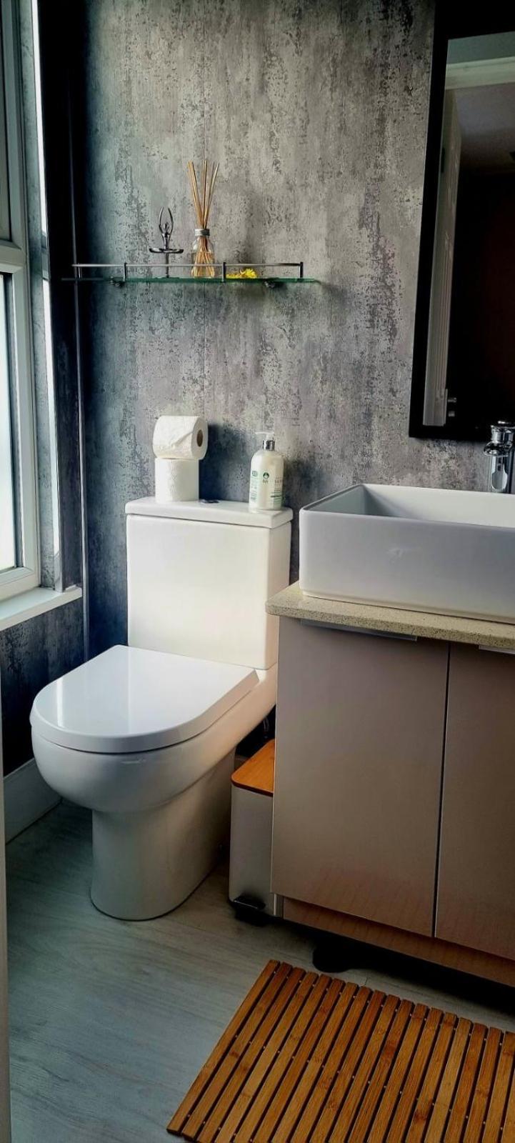 Central Winchester Serviced Apartments 外观 照片